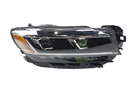561941082 Headlight for