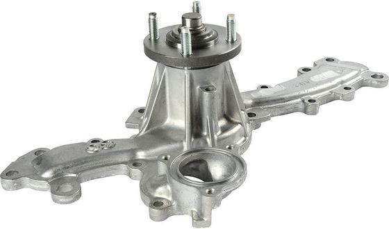 1610039545 Engine Parts Water Pump