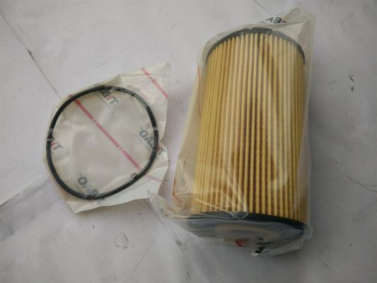 07C115562E Engine Parts Oil Filter for AUDI A8, VW PHAETON