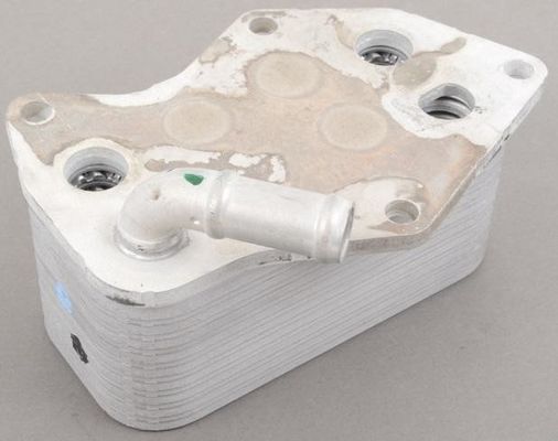 07K117021B Engine Parts Oil Cooler