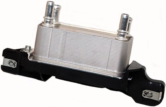 LR028937 Engine Parts Oil Cooler