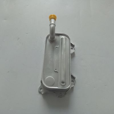 157100R011 Engine Parts Oil Cooler for LEXUS