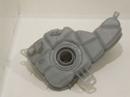 4H0121403G Engine Parts Expansion Tank