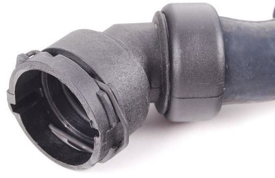 8D0121101AF Engine Parts Cooling Water Pipe