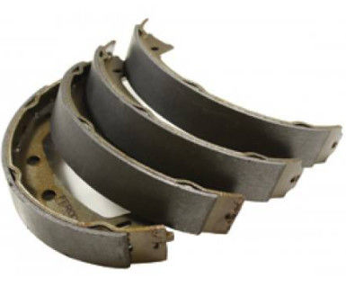 Land Rover LR001020 Chassis Parts Brake Shoe Set