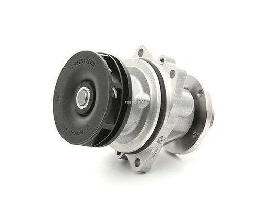 BMW 11517527799 Engine Parts Engine Water Pump